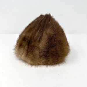 Beaver Fur Hat for Sale up to 90% Off: Poshmark display picture 3